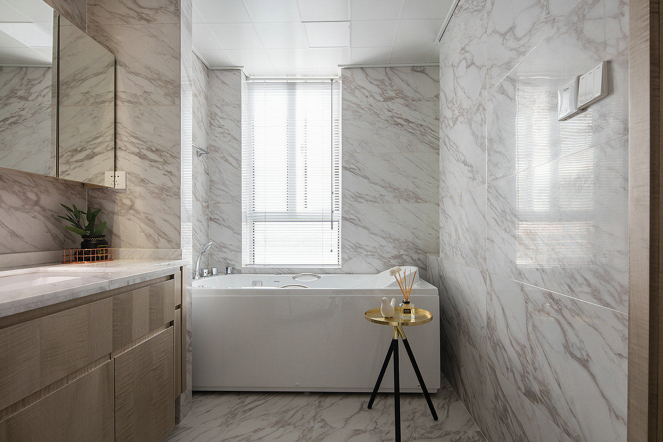 Bathroom Mirror Ideas